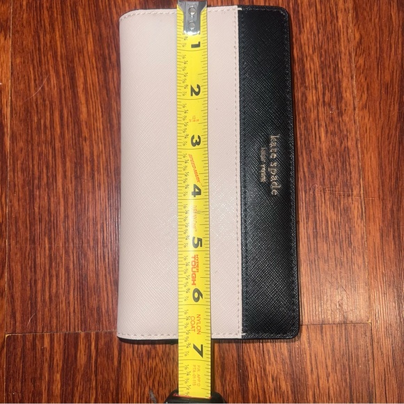 Kate Spade Black and White Wallet - Picture 4 of 5